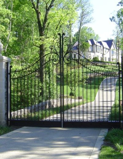 Residential Gates | Elantra Gate Systems